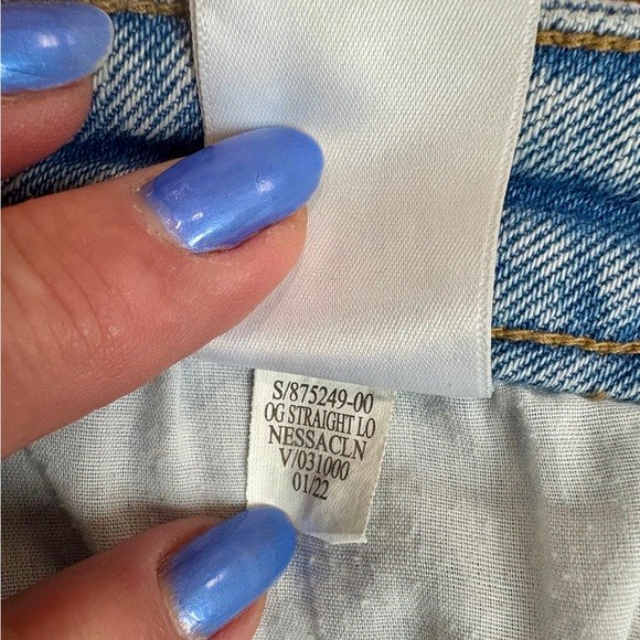 Old Navy High Rise OG Loose Straight Jeans Light Wash Size 4 GUC - Picture 8 of 12